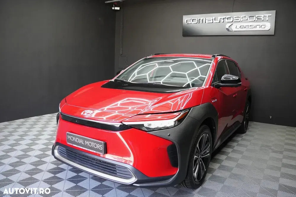 Toyota BZ4X 160 KW AWD Luxury — imagine 3