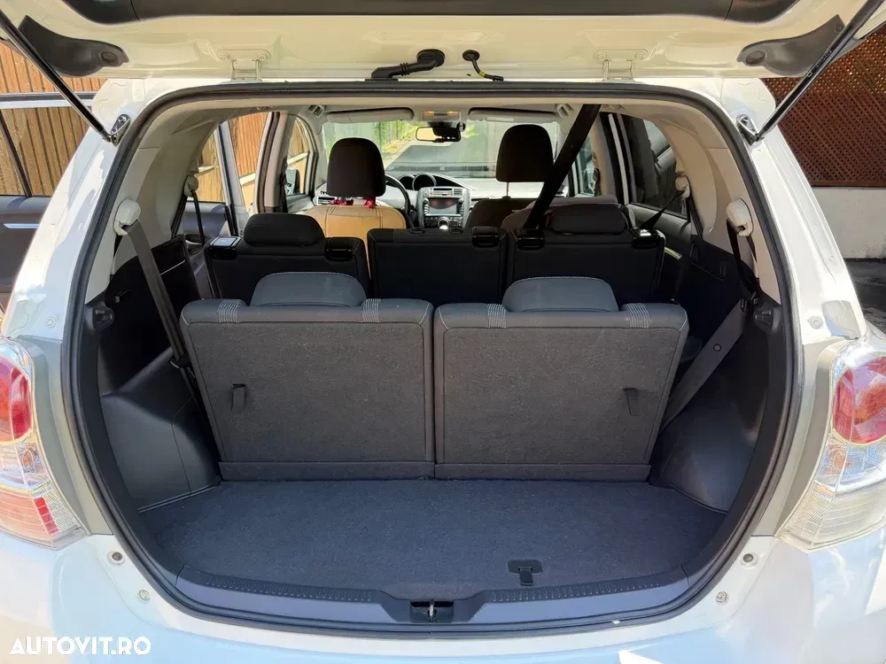 Toyota Verso 1.8 Valvematic Multidrive S Sol — imagine 6