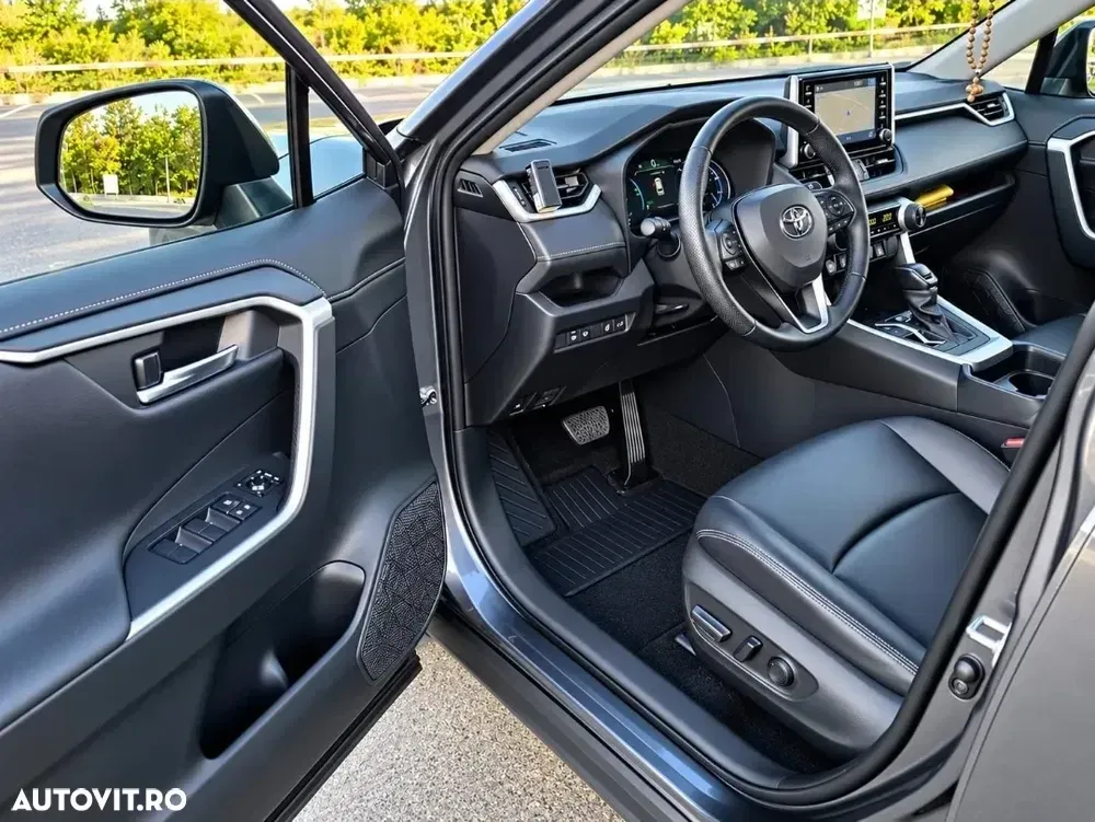 Toyota RAV4 V — imagine 4