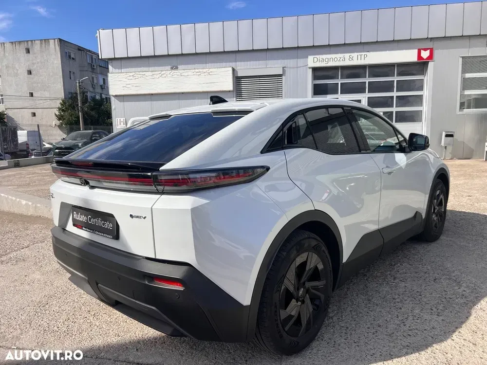 Toyota C-HR — imagine 4