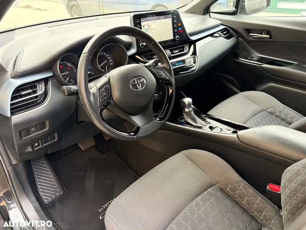 Toyota C-HR 1.8 HSD 4x2 CVT C-ult LED — imagine 6