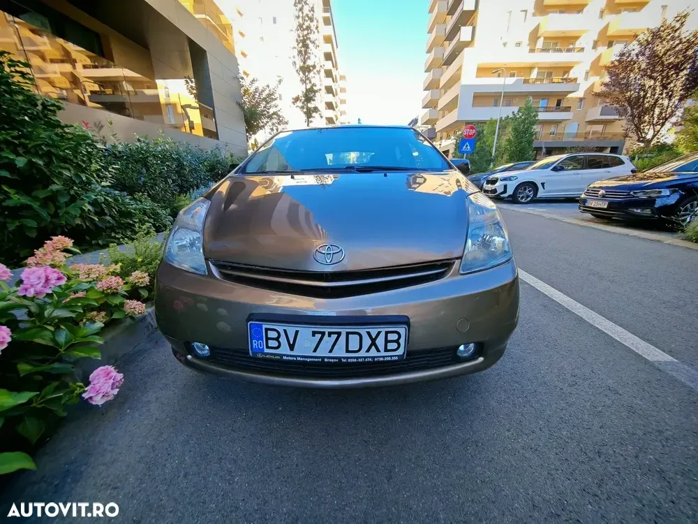 Toyota Prius II Sol — imagine 3