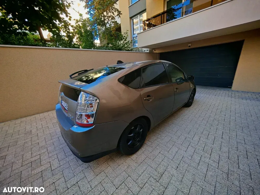 Toyota Prius II Sol — imagine 5
