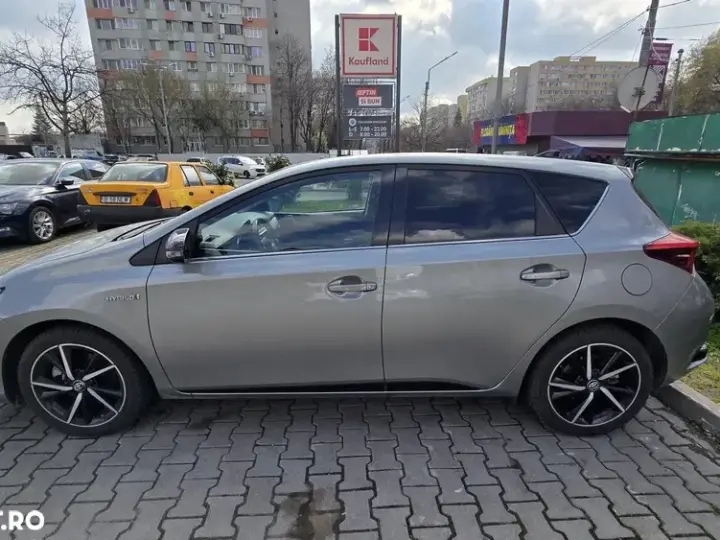 Toyota Auris II