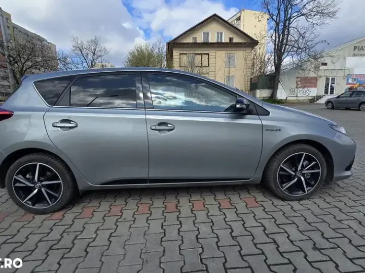 Toyota Auris II