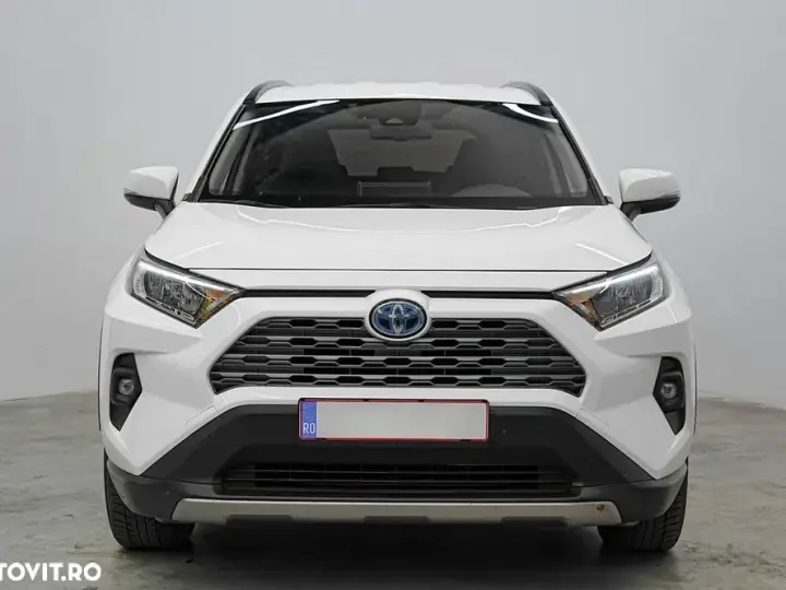 Toyota RAV4 V