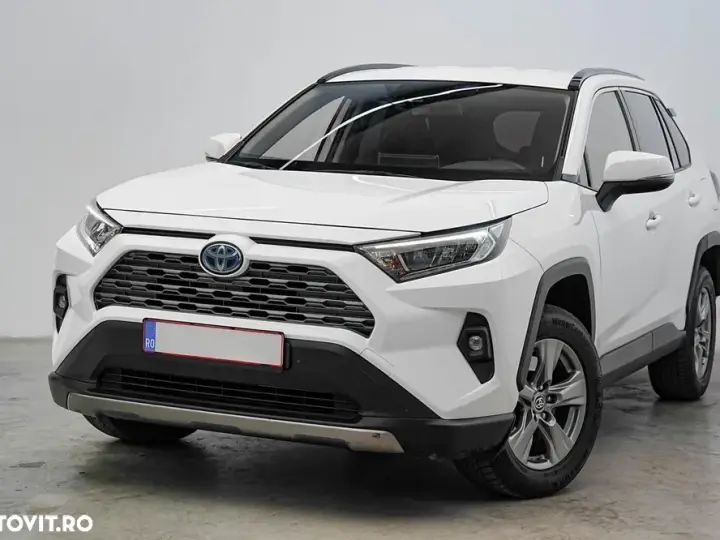 Toyota RAV4 V