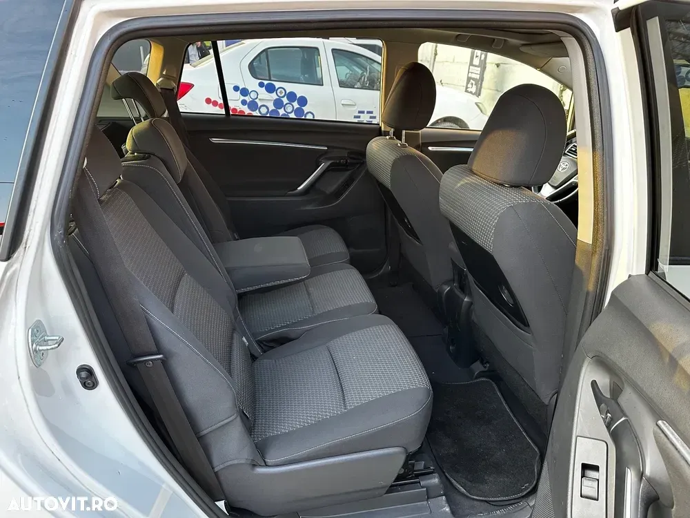 Toyota Verso — imagine 6