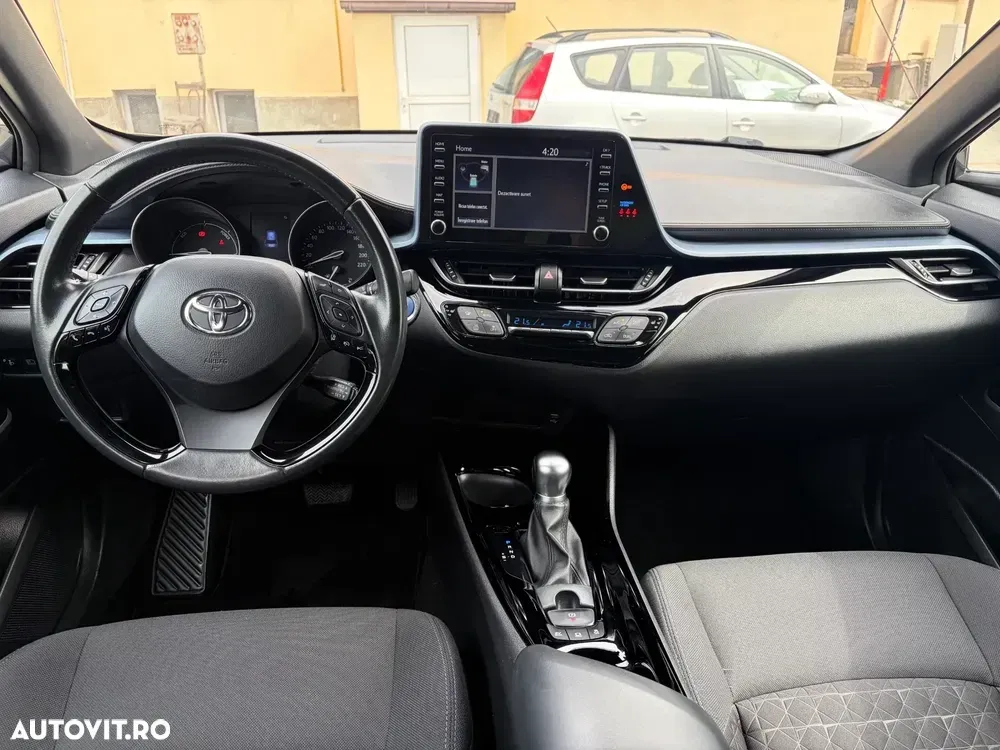 Toyota C-HR 2.0 Business-Edition — imagine 6