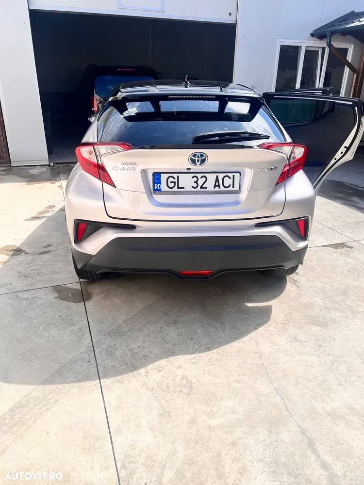 Toyota C-HR — imagine 5