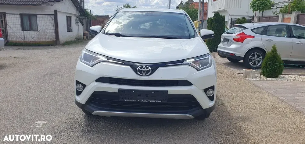 Toyota RAV4 — imagine 2