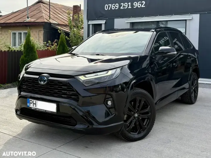 Toyota RAV4 V 2.5 4x4 Black Edition