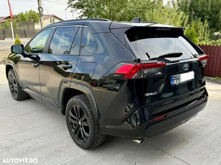 Toyota RAV4 V 2.5 4x4 Black Edition