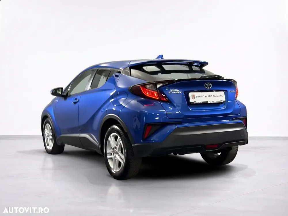 Toyota C-HR — imagine 3