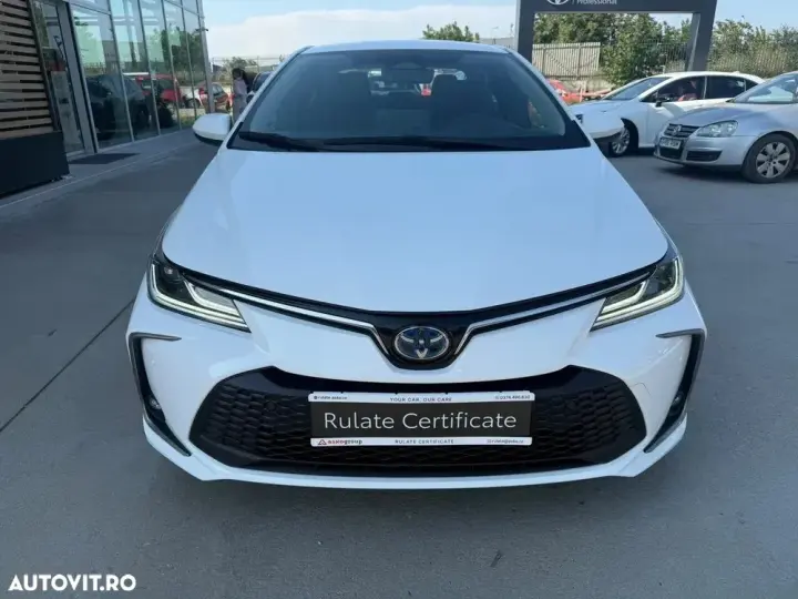 Toyota Corolla 1.8 HSD Business