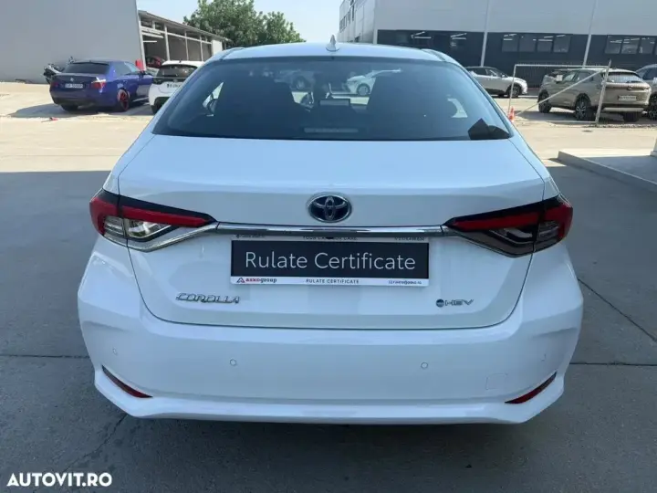 Toyota Corolla 1.8 HSD Business