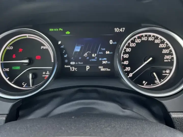 Toyota Camry VIII 2.5 Exclusive