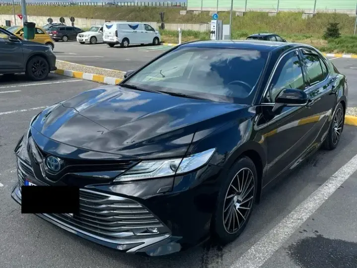 Toyota Camry VIII 2.5 Exclusive