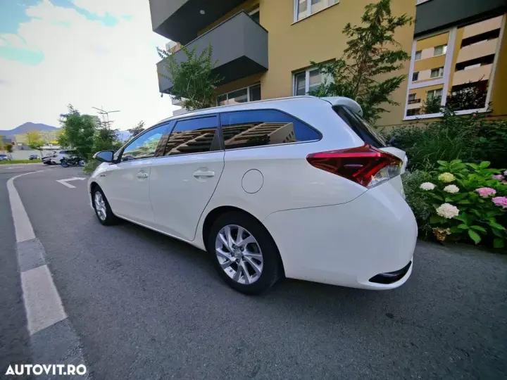 Toyota Auris II