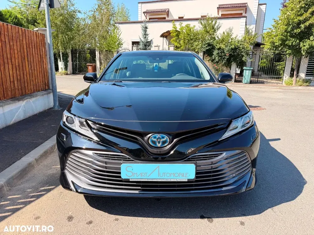 Toyota Camry VIII — imagine 2