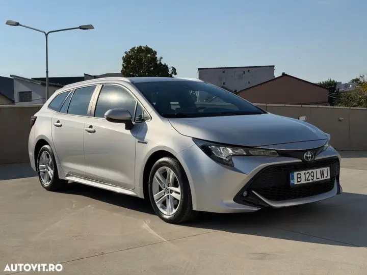 Toyota Corolla XII 1.8 HSD Business