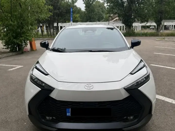 Toyota C-HR 1.8 HEV 140 CP 4x2 CVT Active