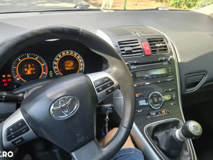 Toyota Auris I