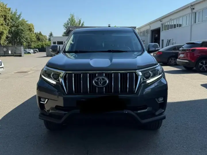 Toyota Land Cruiser 2.8 D-4D Automatik Executive