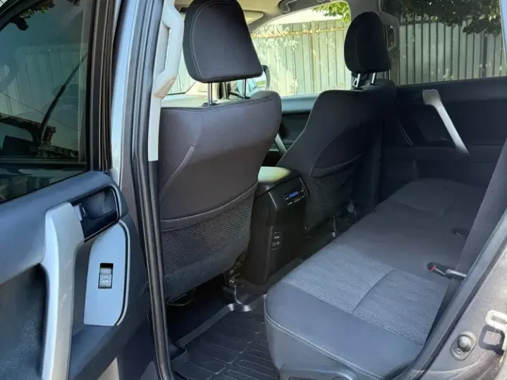 Toyota Land Cruiser 2.8 D-4D Automatik Executive