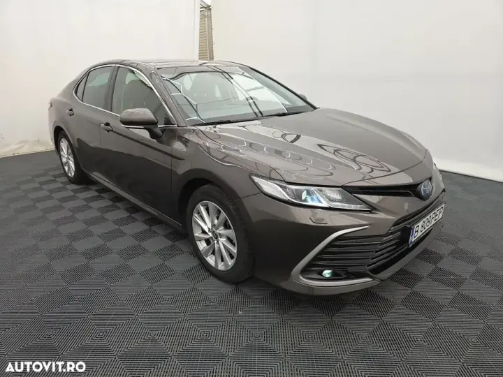 Toyota Camry VIII 2.5 Business