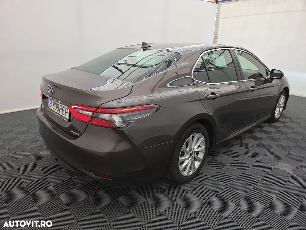Toyota Camry VIII 2.5 Business — imagine 4
