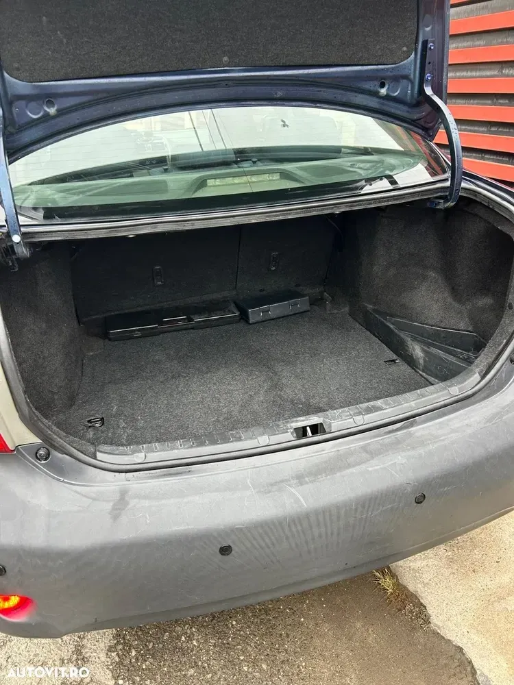 Toyota Corolla X 1.4 Sdn. Sol — imagine 6
