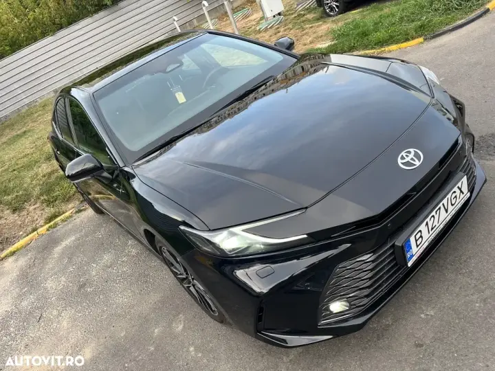 Toyota Camry VIII 2.5 HEV Executive