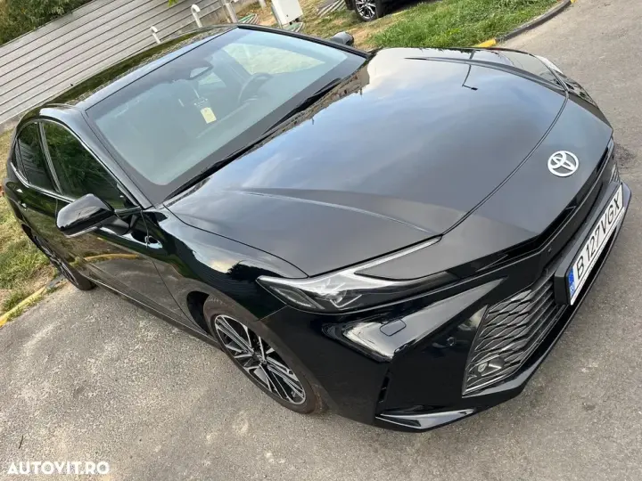 Toyota Camry VIII 2.5 HEV Executive