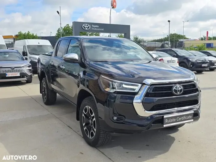 Toyota Hilux VIII 2.4D 150CP 4x4 Double Cab AT Executive