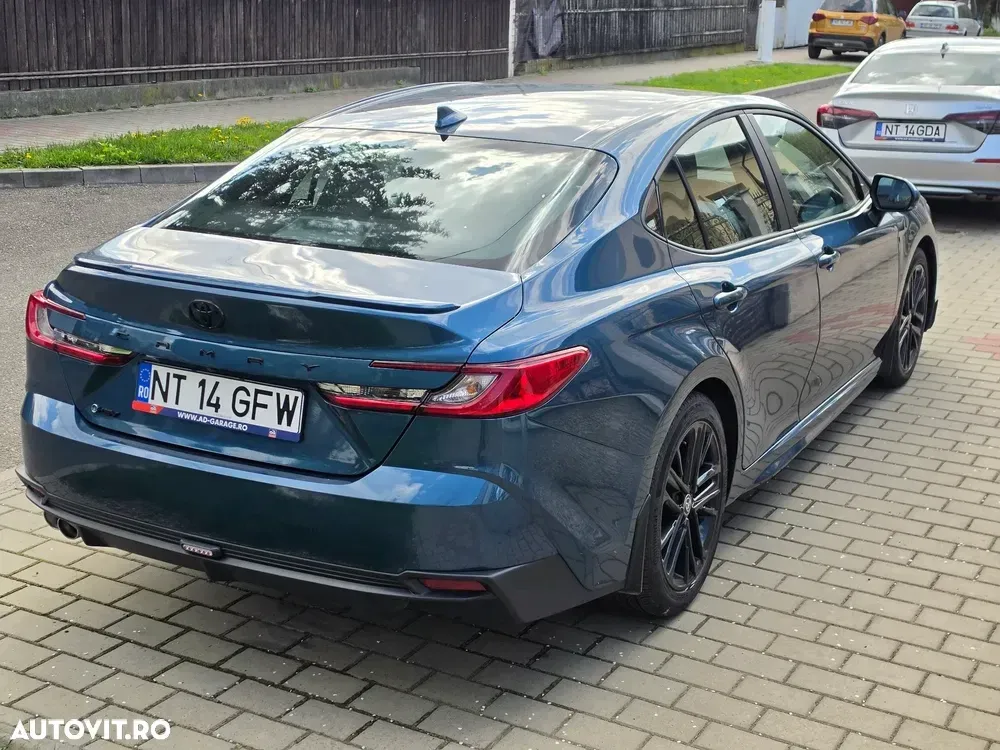 Toyota Camry VIII Executive — imagine 5