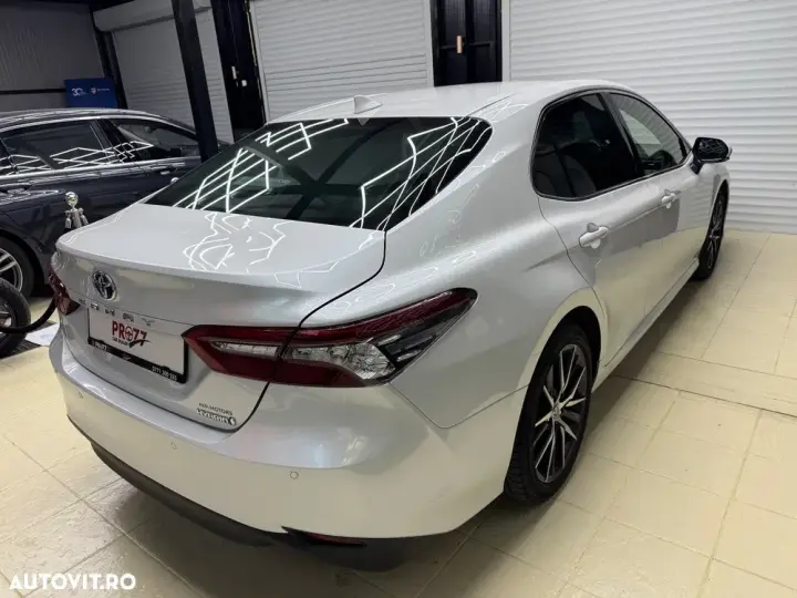 Toyota Camry VIII 2.5 HEV Executive