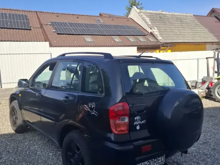 Toyota RAV4 II 2.0 Base