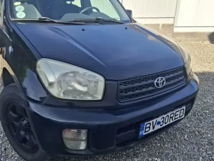 Toyota RAV4 II 2.0 Base