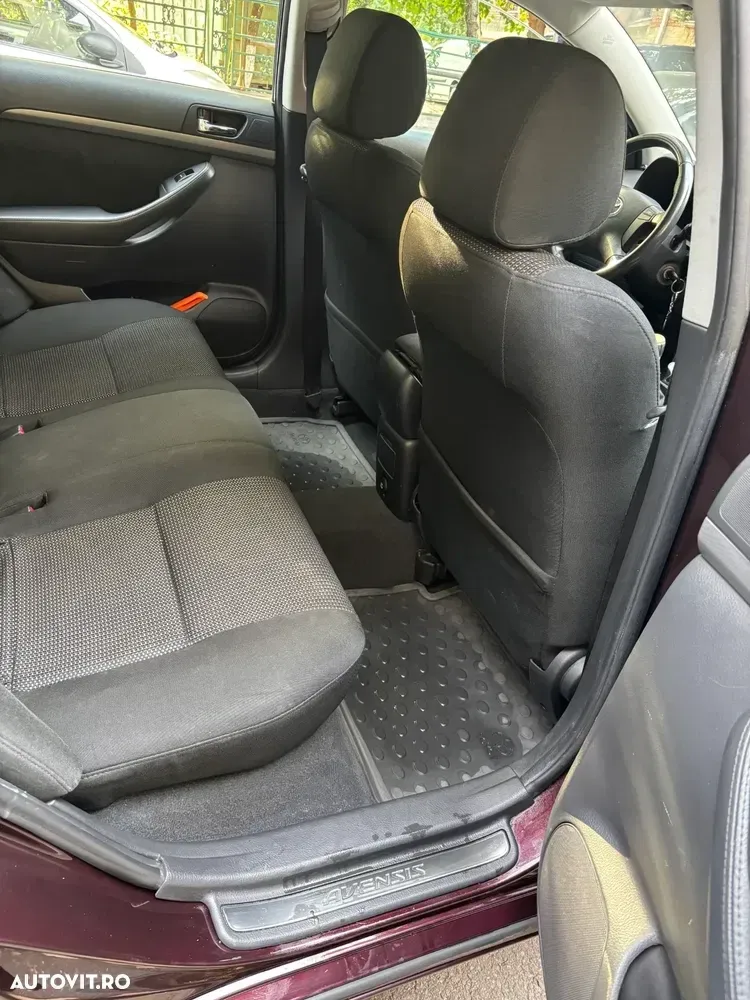 Toyota Avensis II — imagine 4