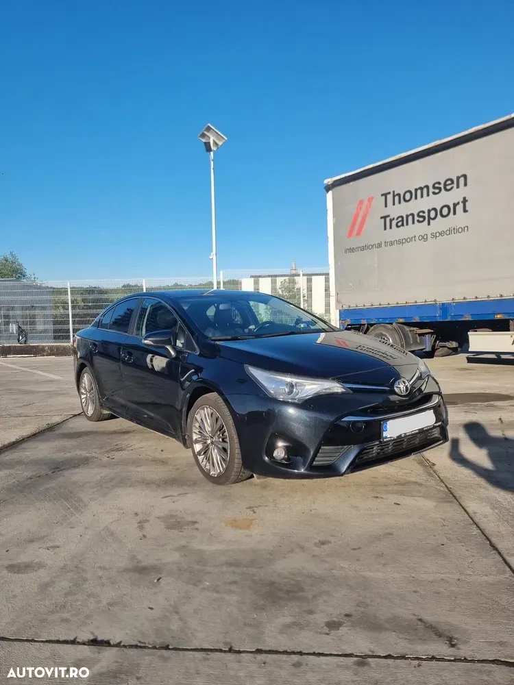 Toyota Avensis III Touring Sports 2.0 D-4D Executive — imagine 3