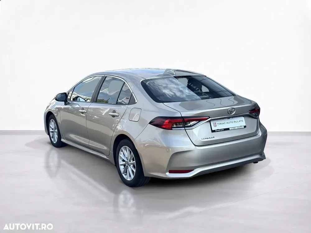 Toyota Corolla — imagine 3