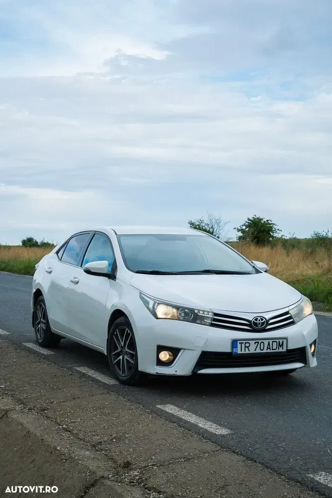 Toyota Corolla XI 1.6 Valvematic CVT Sol — imagine 2