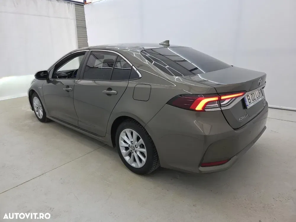 Toyota Corolla XII 1.8 HSD Dynamic — imagine 4