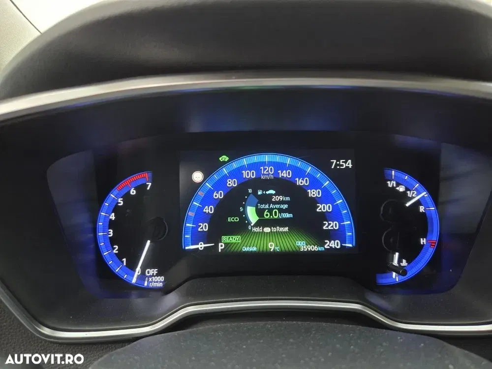 Toyota Corolla XII 1.8 HSD Dynamic — imagine 5