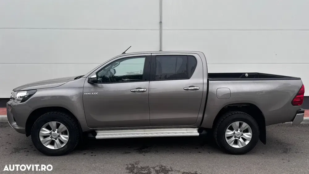 Toyota Hilux — imagine 3