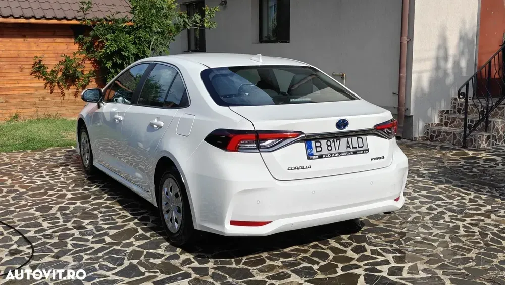 Toyota Corolla XII 1.8 HSD Business — imagine 3