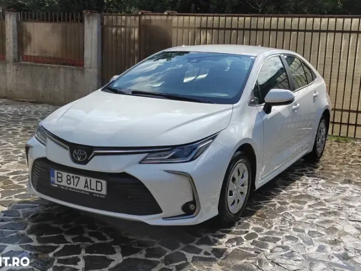 Toyota Corolla XII 1.8 HSD Business