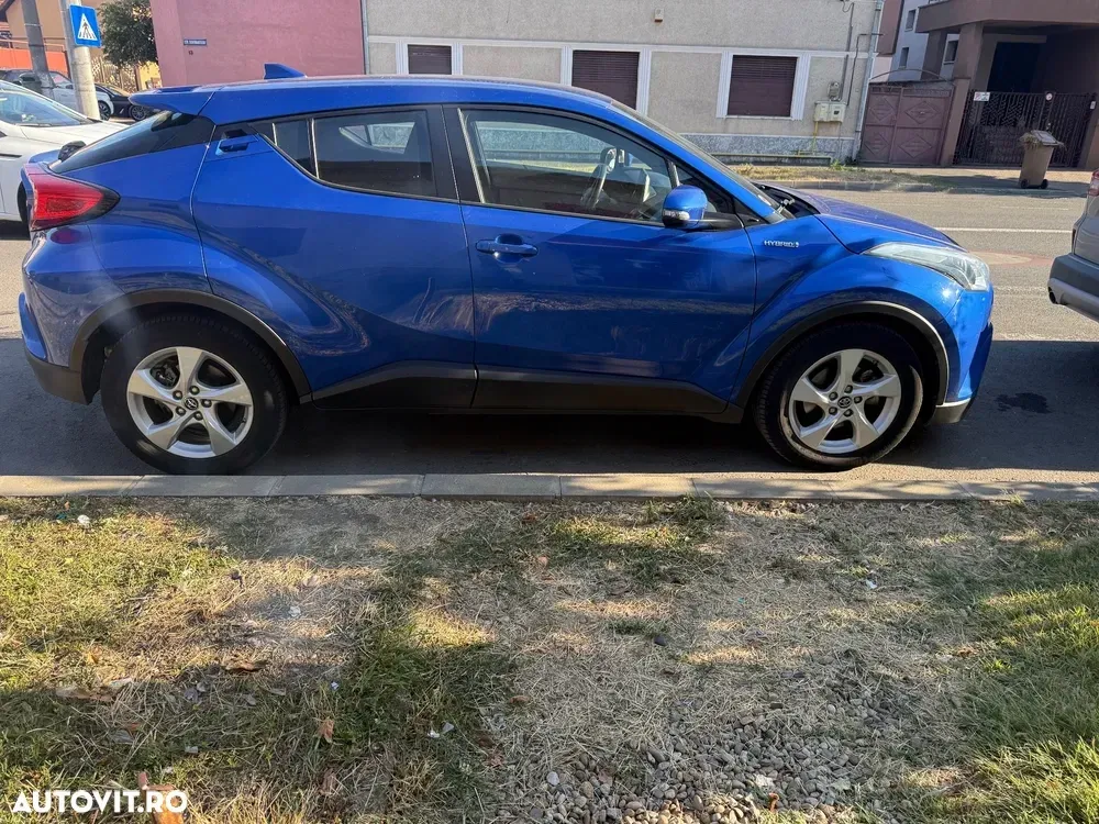 Toyota C-HR 1.8 HSD 4x2 CVT C-enter — imagine 6