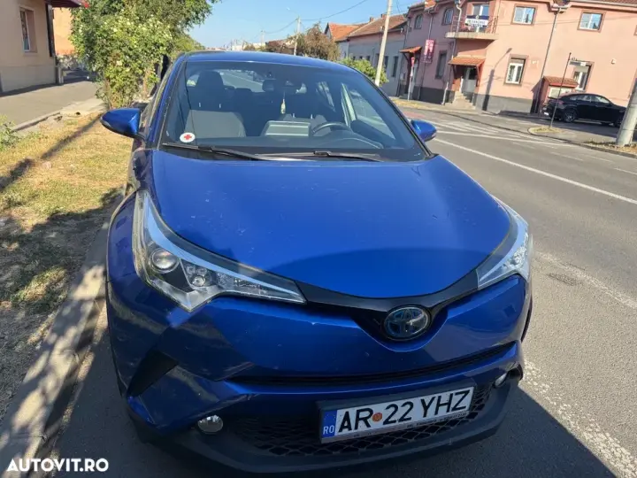 Toyota C-HR 1.8 HSD 4x2 CVT C-enter